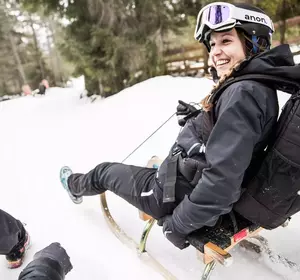 Rodeln im Winter auf der Rodelbahn Imst