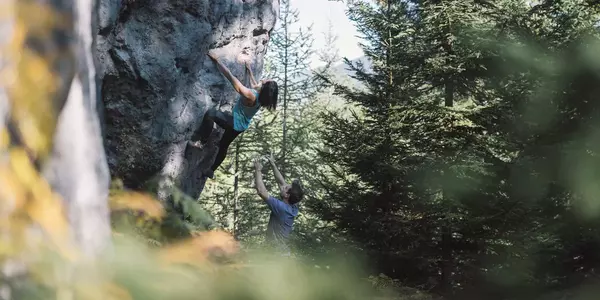 Bouldern im Wandergebiet Hoch-Imst